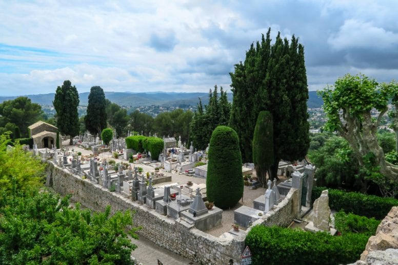 marc chagall grave saint paul de vence