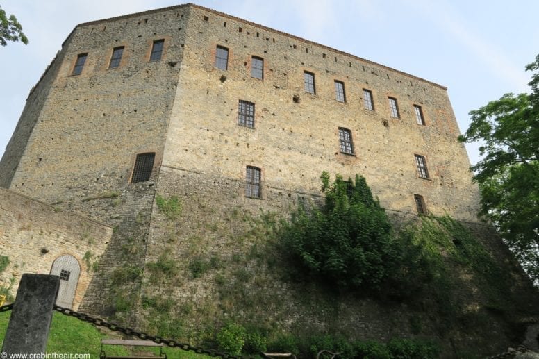 zavattarello castle