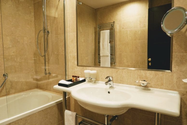 sheraton bathroom review