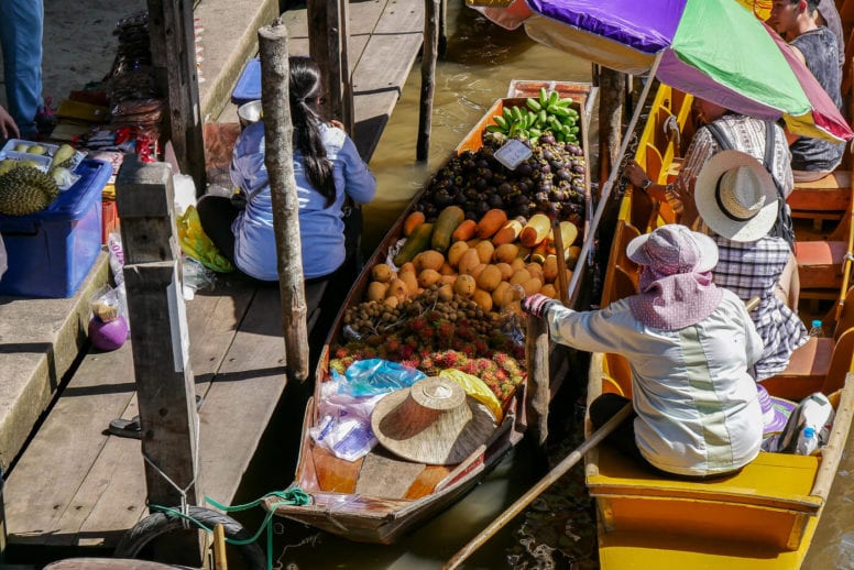 things to do in bangkok - floating market