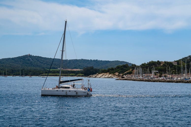 porquerolles island attractions