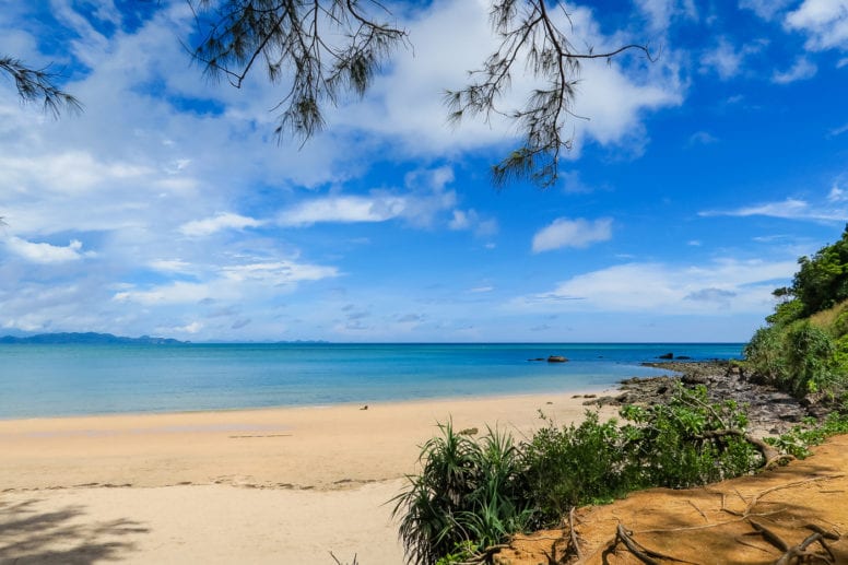 mu ko lanta national park beach