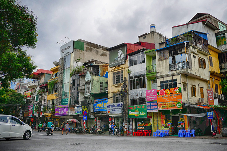 Hanoi Itinerary - Houses and Street View