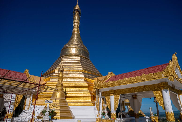 ngapali beach pagoda